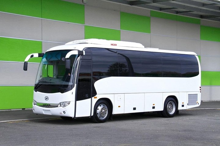 30 Seater Lxury Bus Rental With Driver in Abu Dhabi