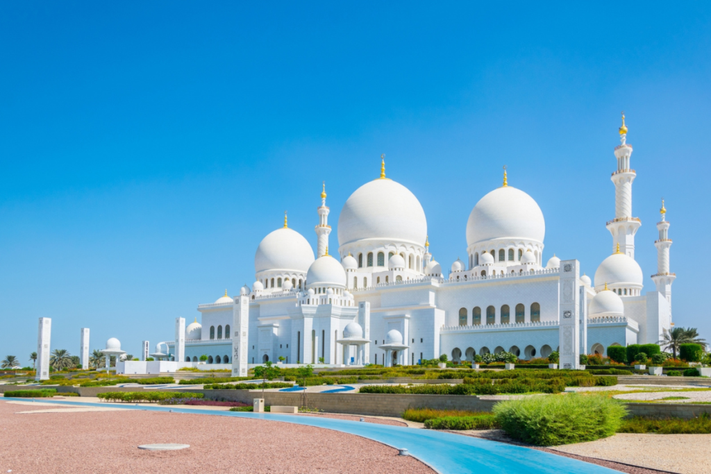 Abu Dhabi City Tour and private chauffeur service